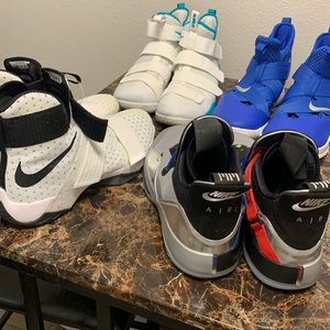 4 pairs of Lebron James size 16